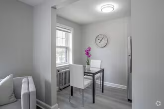 85 S Lansdowne Ave #B1 - Photo 5 of 15