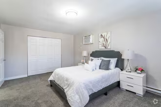 311 N Sycamore Ave #B11 - Photo 7 of 11