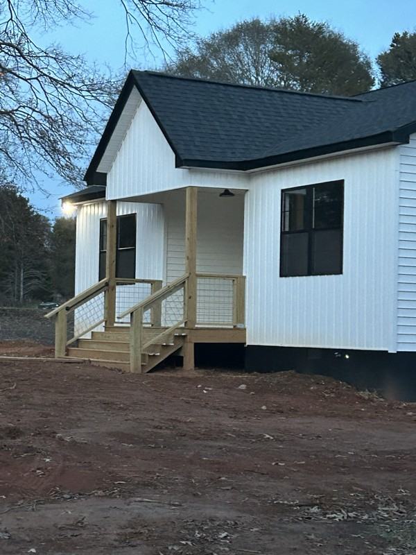 145 Highland Hills Dr - Photo 2 of 11