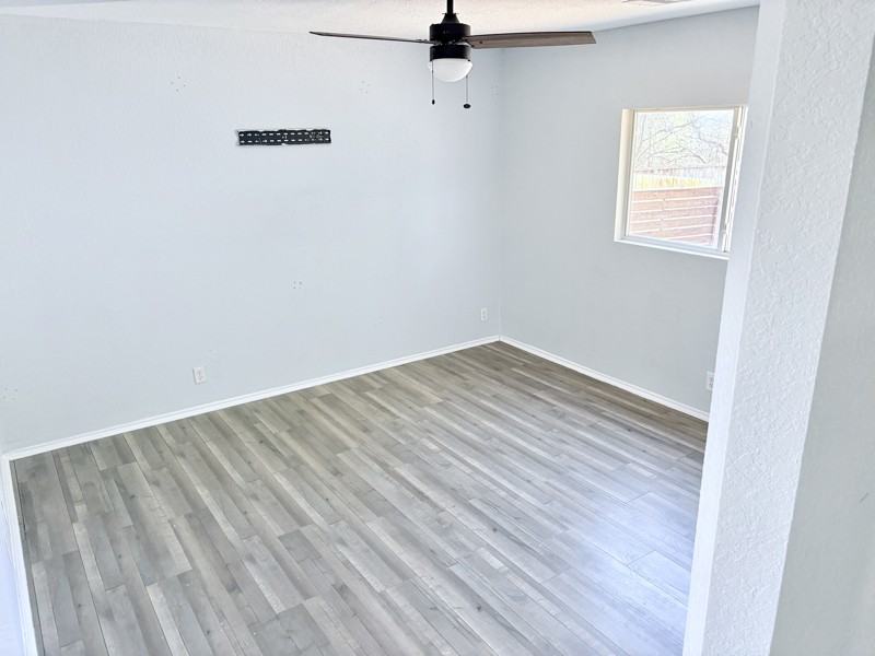 7444 Barrel Stage - Photo 2 of 10