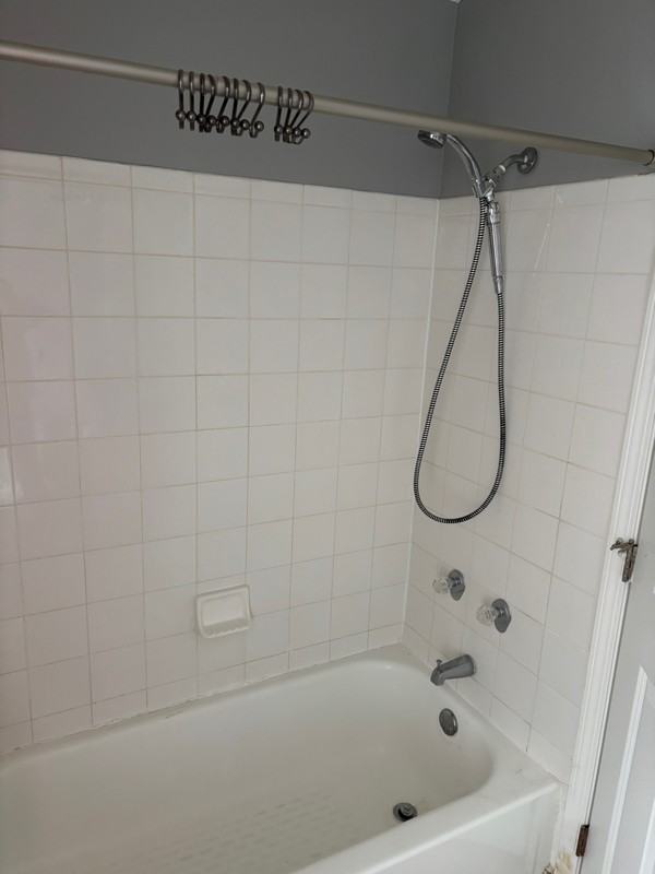 6048 Chasewood Pkwy #101 - Photo 7 of 25