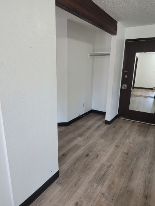 1048 N 23rd St #2 - Photo 3 of 12