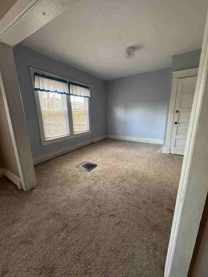 154 Chestnut St #FL2 - Photo 5 of 9