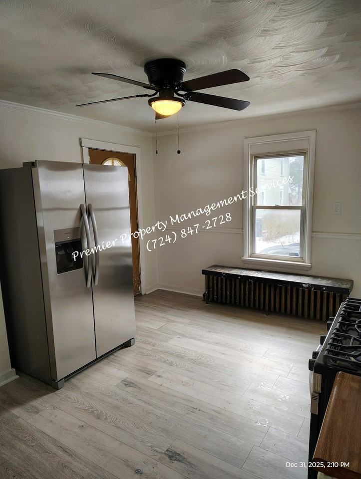 200 Jarvis Street - Photo 5 of 13