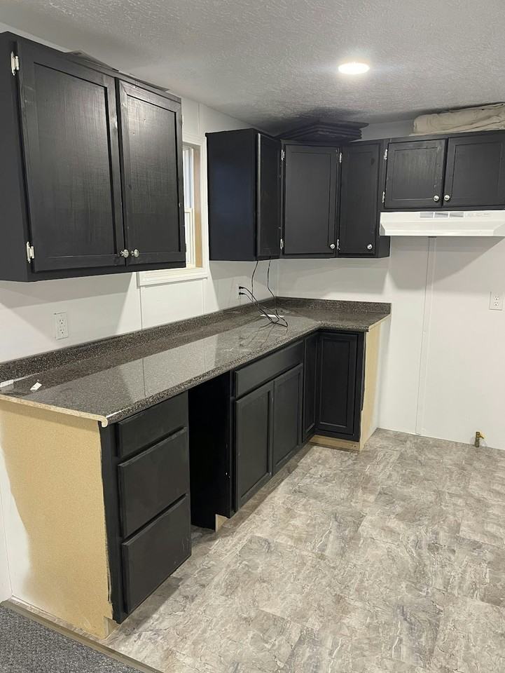 2715 Pearl Avenue - Photo 2 of 10