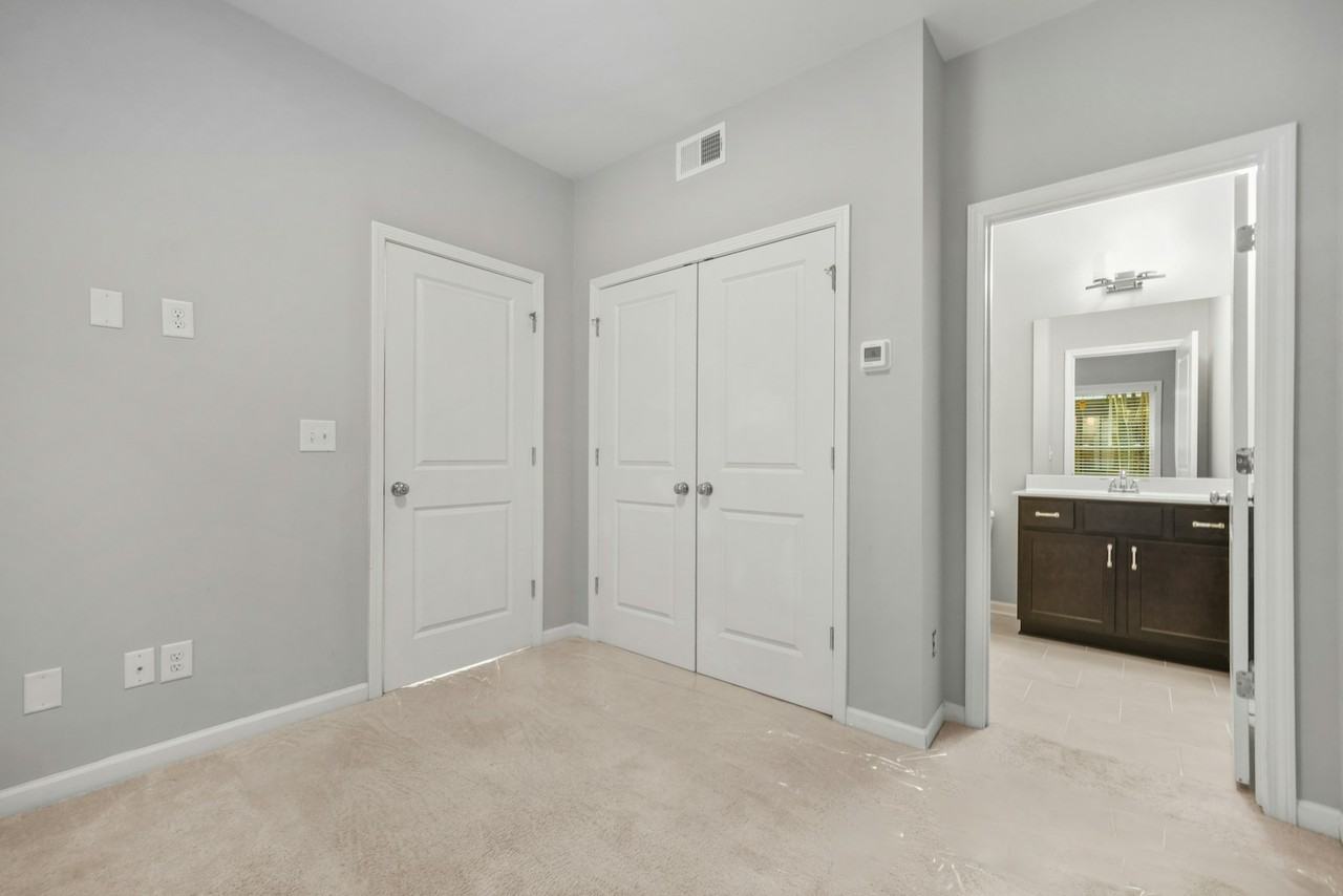 772 Aerial Way - Photo 7 of 38