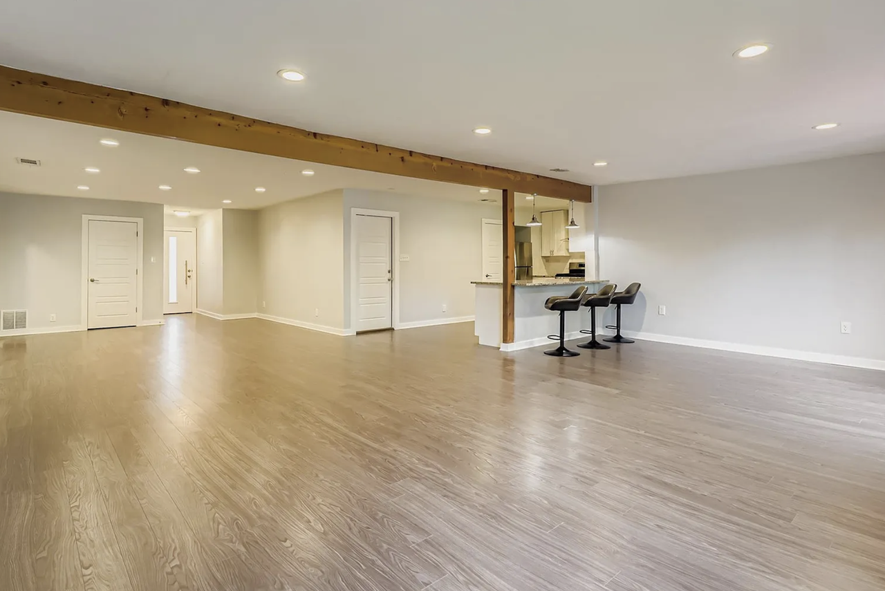 5402 Chevy Circle - Photo 6 of 20