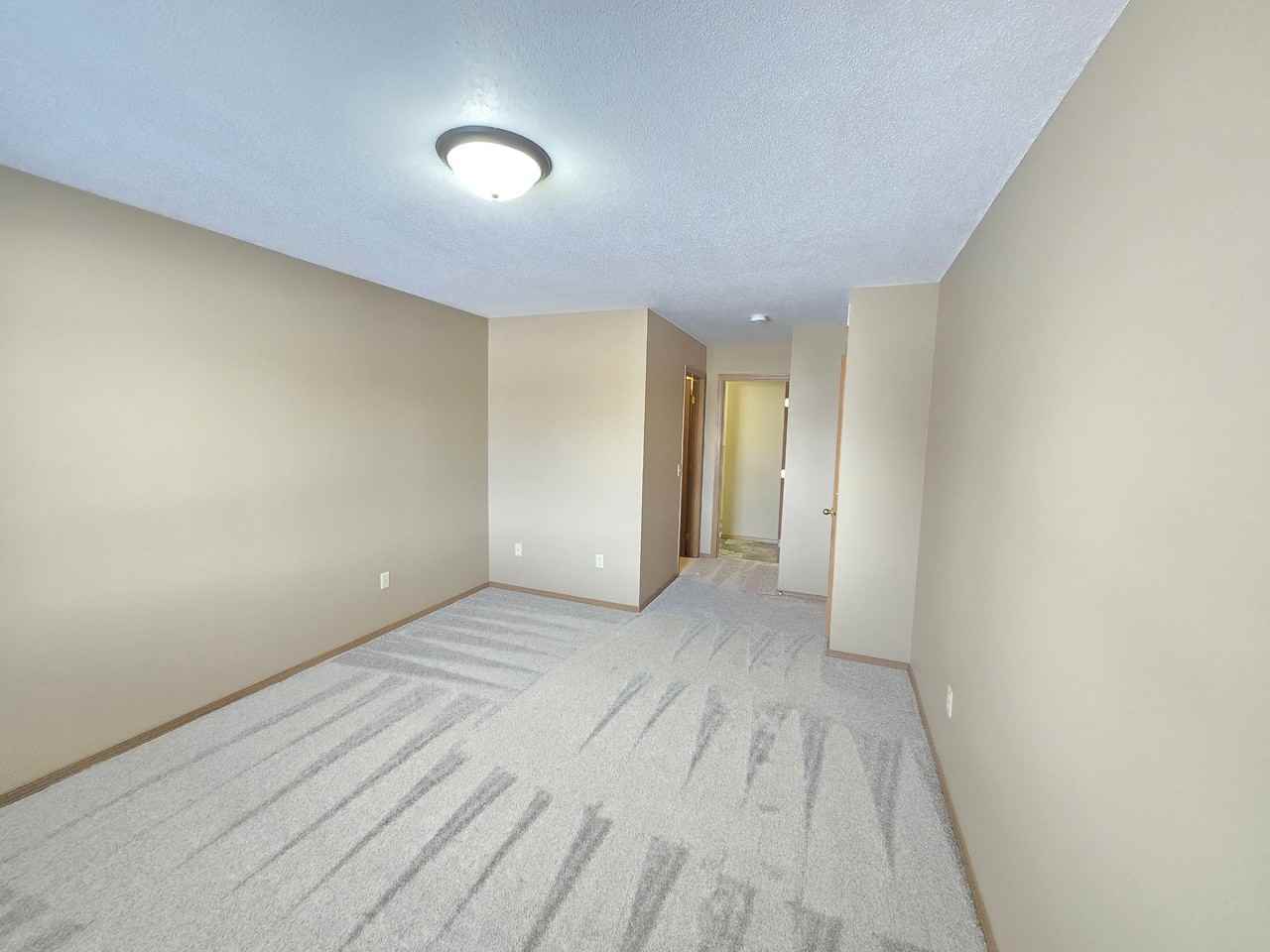 Christopher Place Apartments - Photo 2 of 8