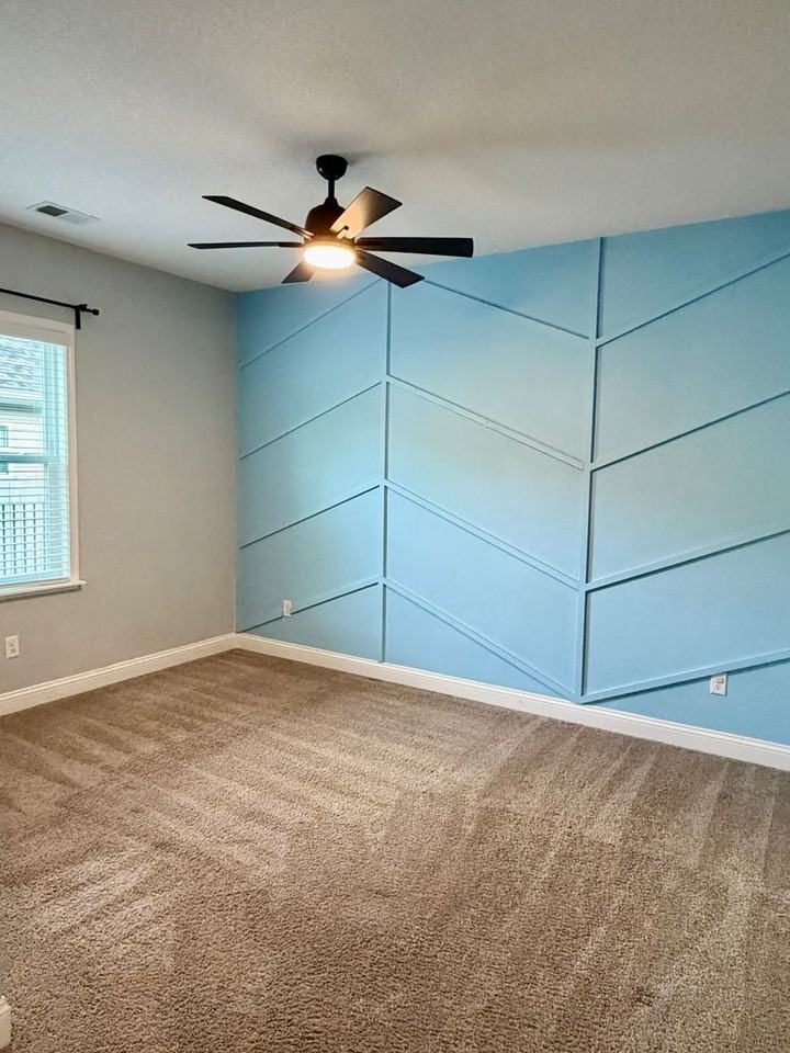 208 Boatsman Way - Photo 5 of 50