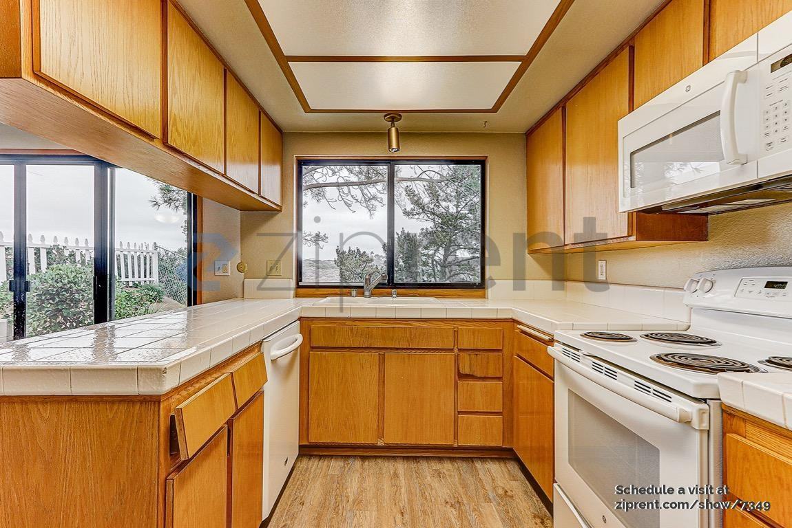 4636 Huggins Way - Photo 7 of 19