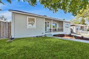 featured image of 424 Stanford Ave #NA