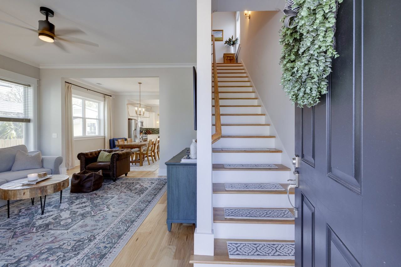 615 E 33rd St #NA - Photo 3 of 44