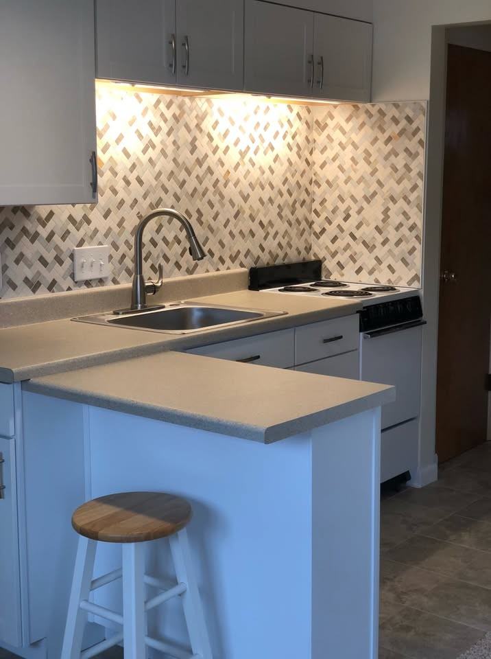 420 Foster St #1 - Photo 3 of 7