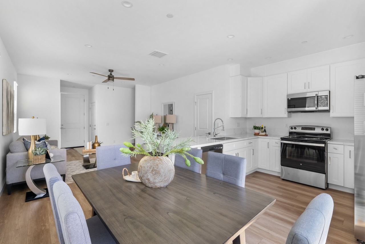 9039 Meghan Ct #9039 - Photo 4 of 12