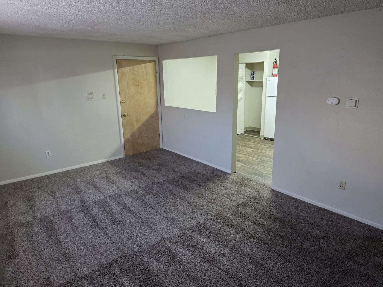 1005 W 13th St #103 - Photo 4 of 8