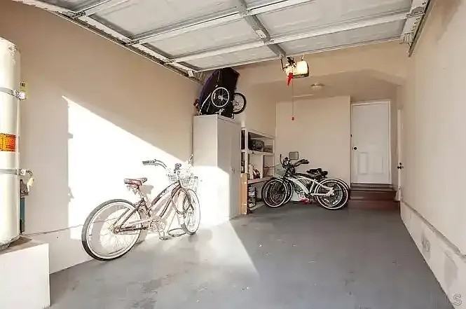 3175 Howard Ave #NA - Photo 6 of 9