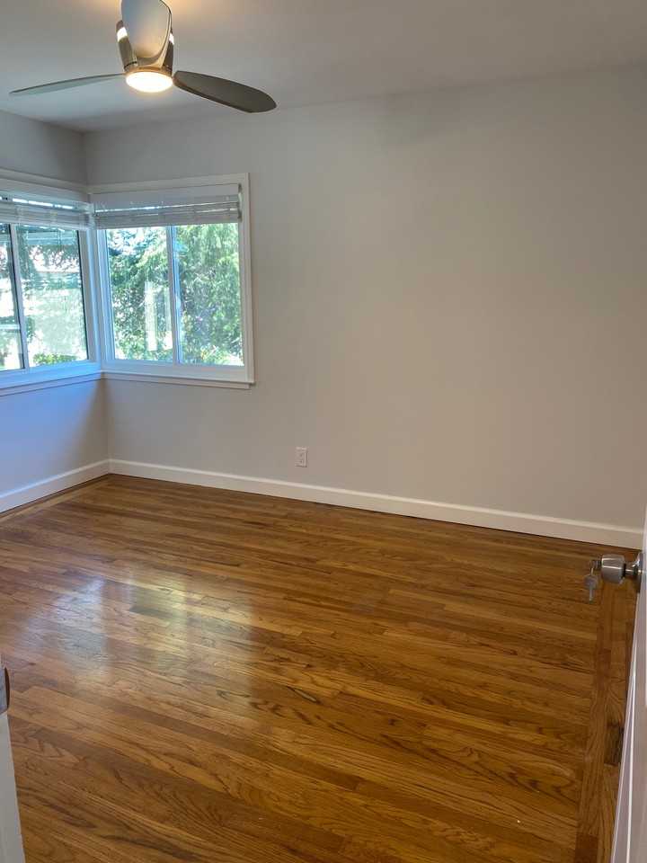 647 Victor Way #3 - Photo 4 of 7