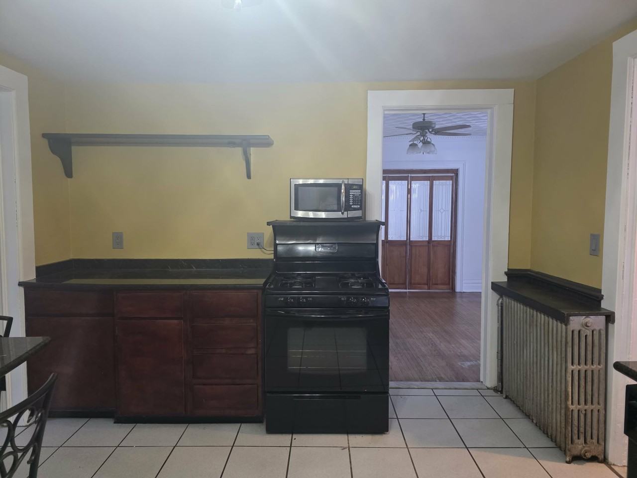 175 Eagle St - Photo 6 of 17