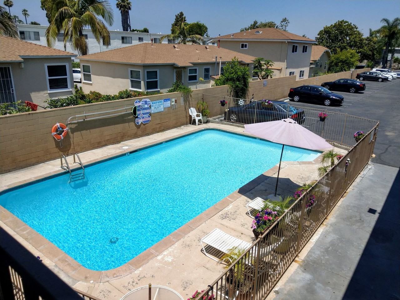 Cova Vista Apartments - Photo 4 of 6