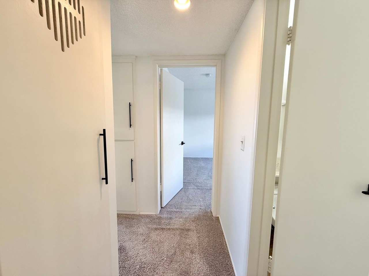 2225 Glenneyre St #I - Photo 7 of 17