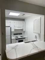 featured image of 480 S 200 W #25