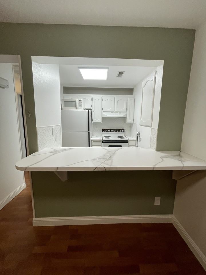 480 S 200 W #25 - Photo 2 of 13