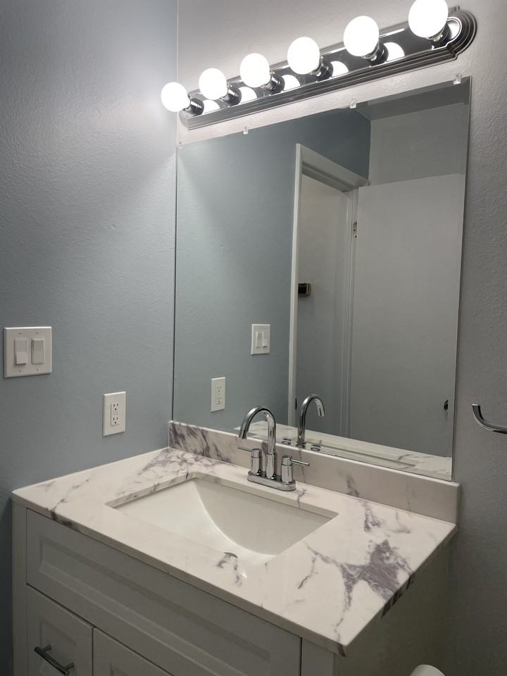 480 S 200 W #25 - Photo 7 of 13