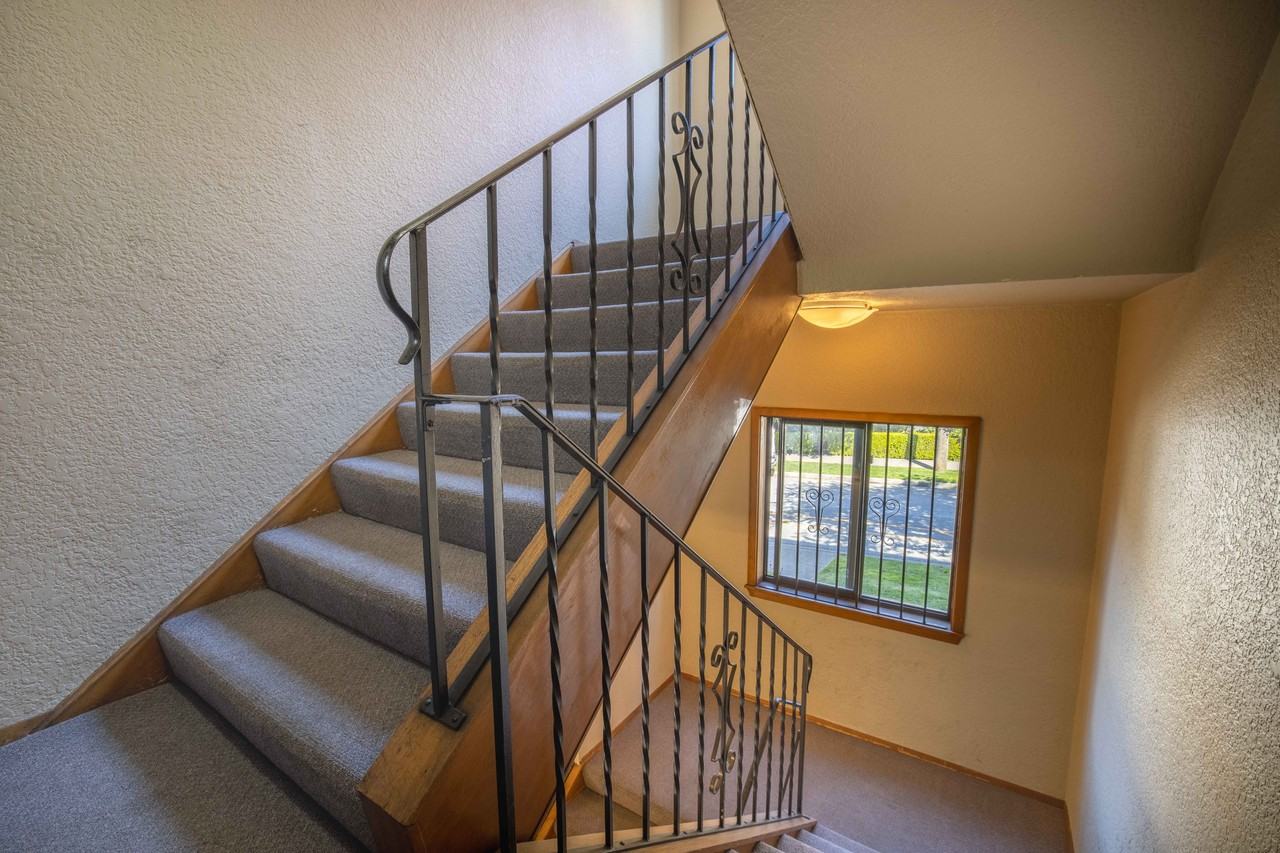 1935 Cypress Street - Photo 5 of 13