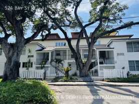 524 Bay St Ne #4 - Photo 1 of 1