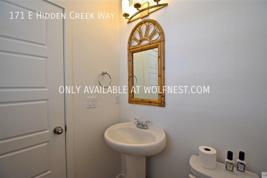 171 E Hidden Creek Way - Photo 3 of 37