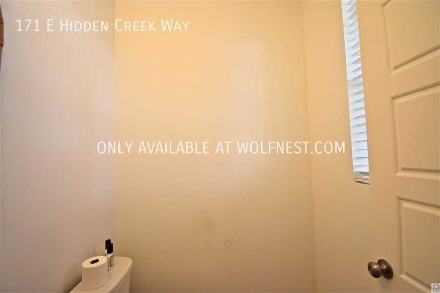 171 E Hidden Creek Way - Photo 4 of 37