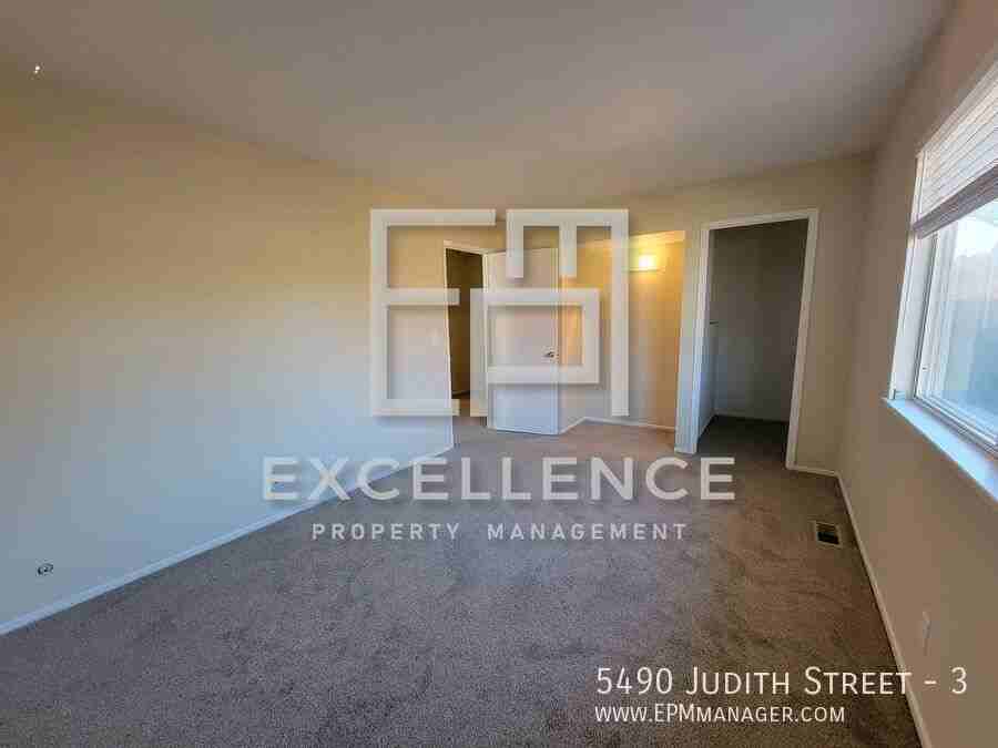 5490 Judith St #3 - Photo 6 of 12