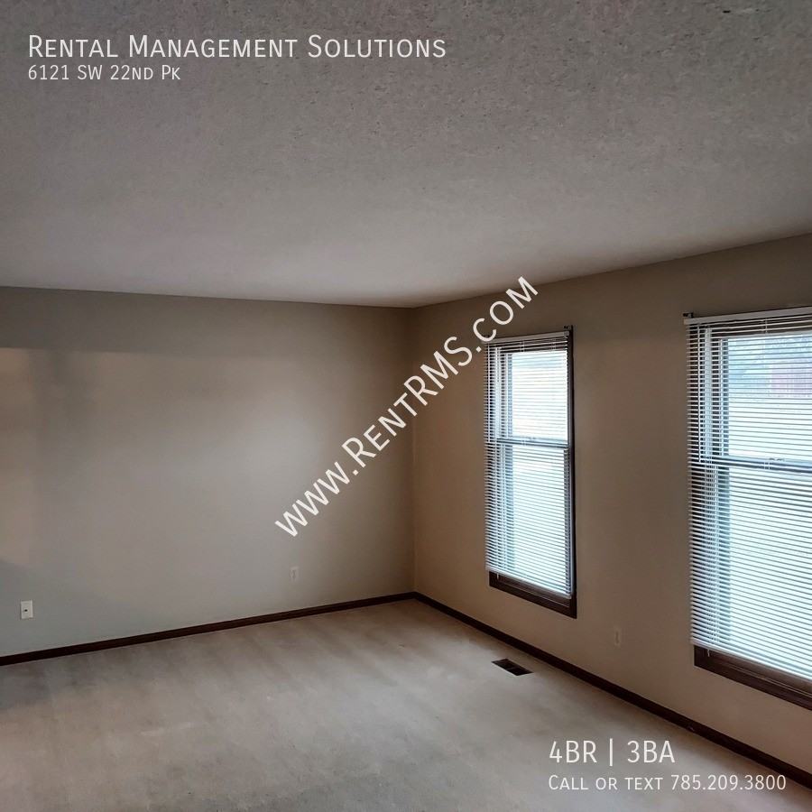 6121 Sw 22nd Park - Photo 2 of 39