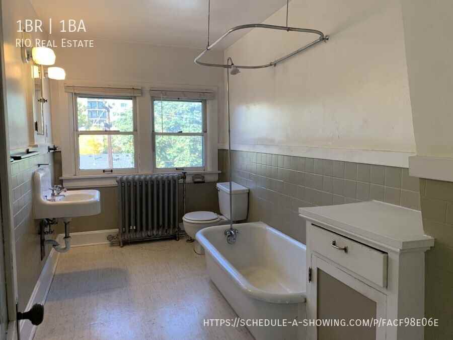 1235 N Pennsylvania St #4 - Photo 5 of 7