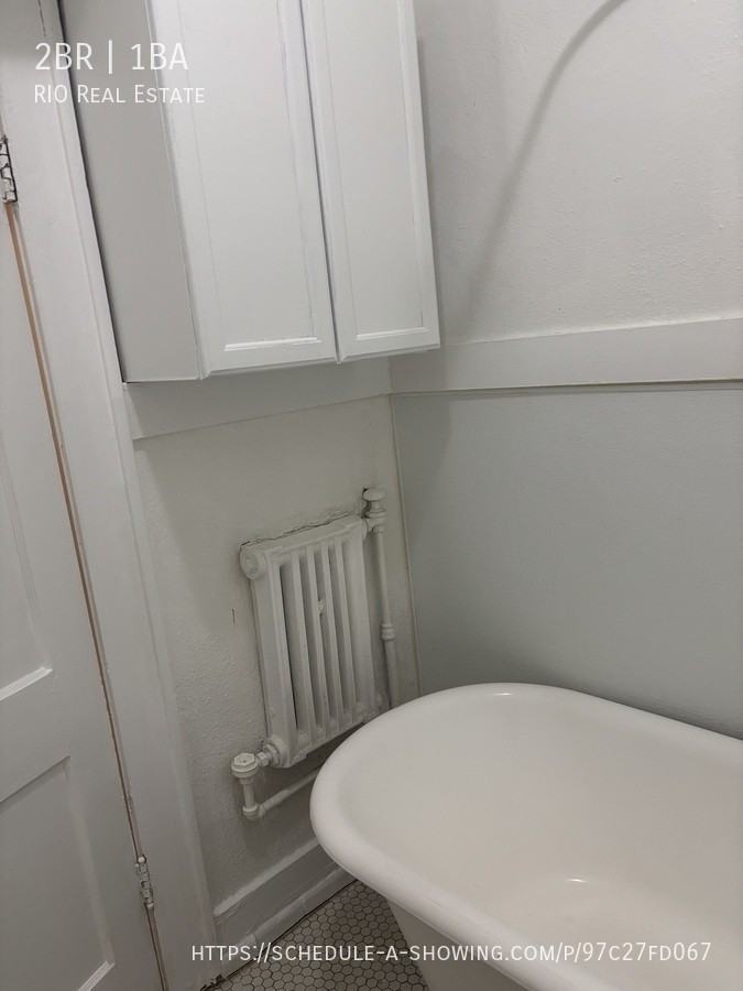 975 N Washington St #11 - Photo 6 of 15