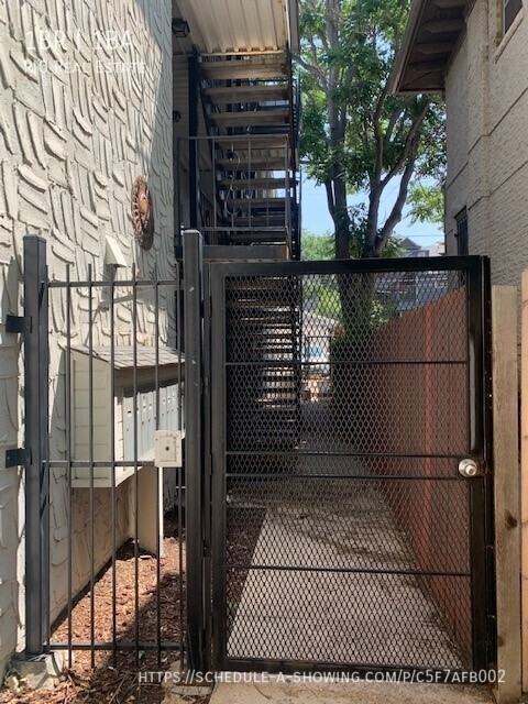 1148 N Washington St #4 - Photo 6 of 6