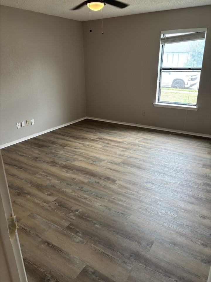 6217 Skylark Ln #NA - Photo 4 of 9