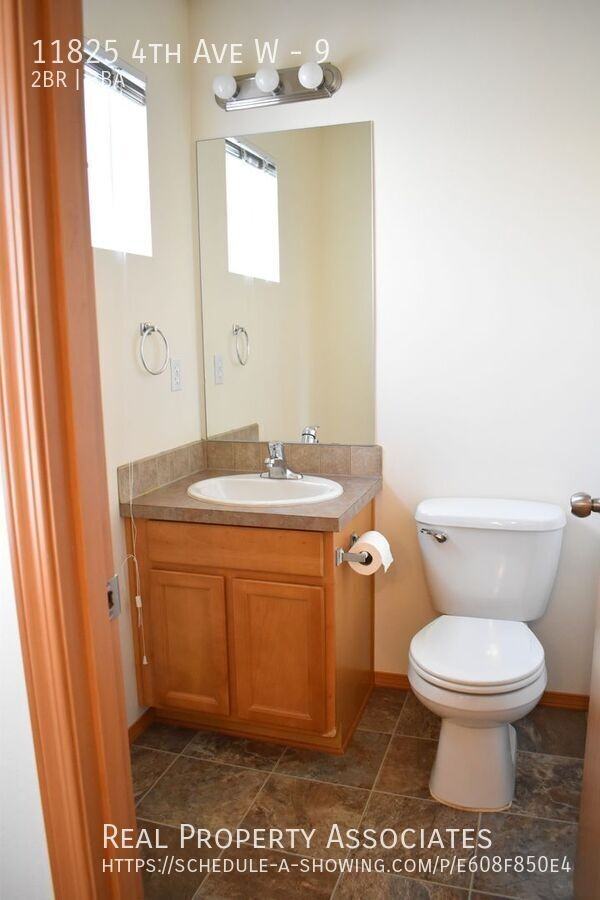 11825 4th Ave W #9 - Photo 7 of 17