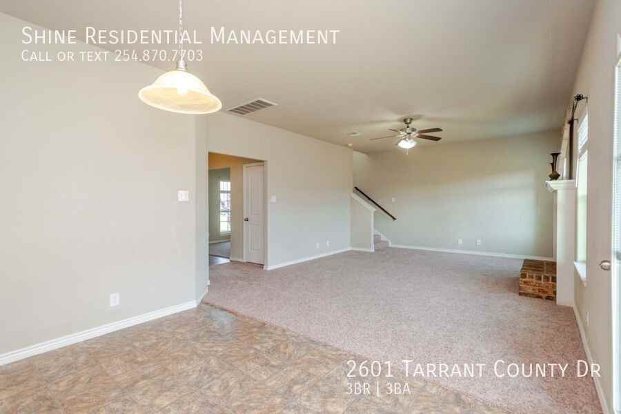 2601 Tarrant County Dr - Photo 4 of 26
