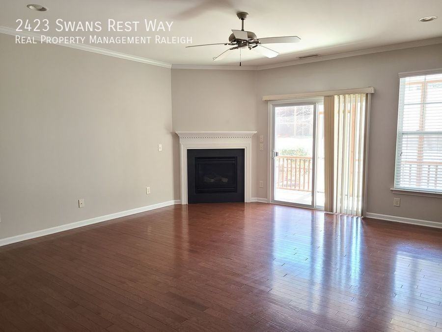 2423 Swans Rest Way - Photo 5 of 11
