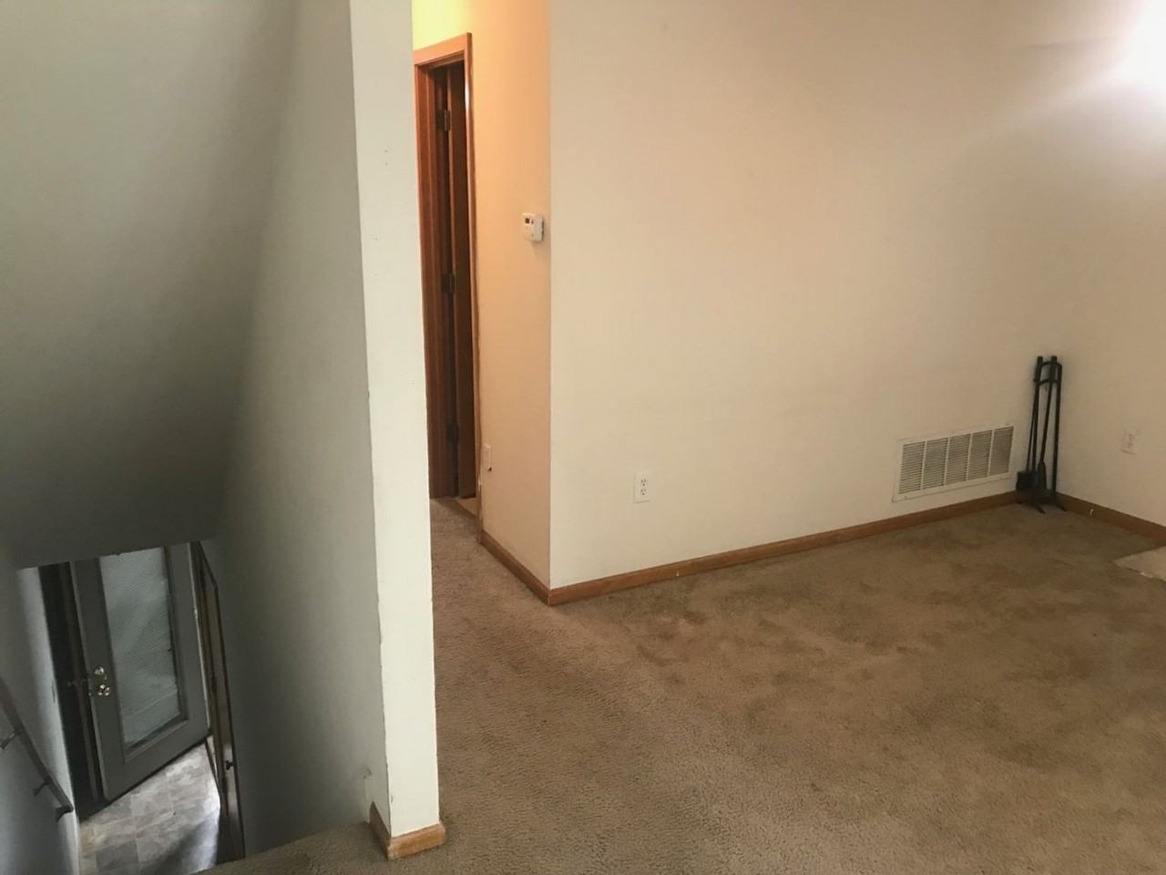 Hanover - Photo 3 of 15