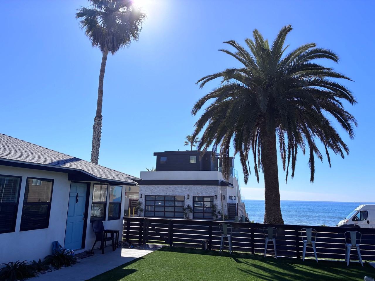 Pacific Place - Photo 3 of 11