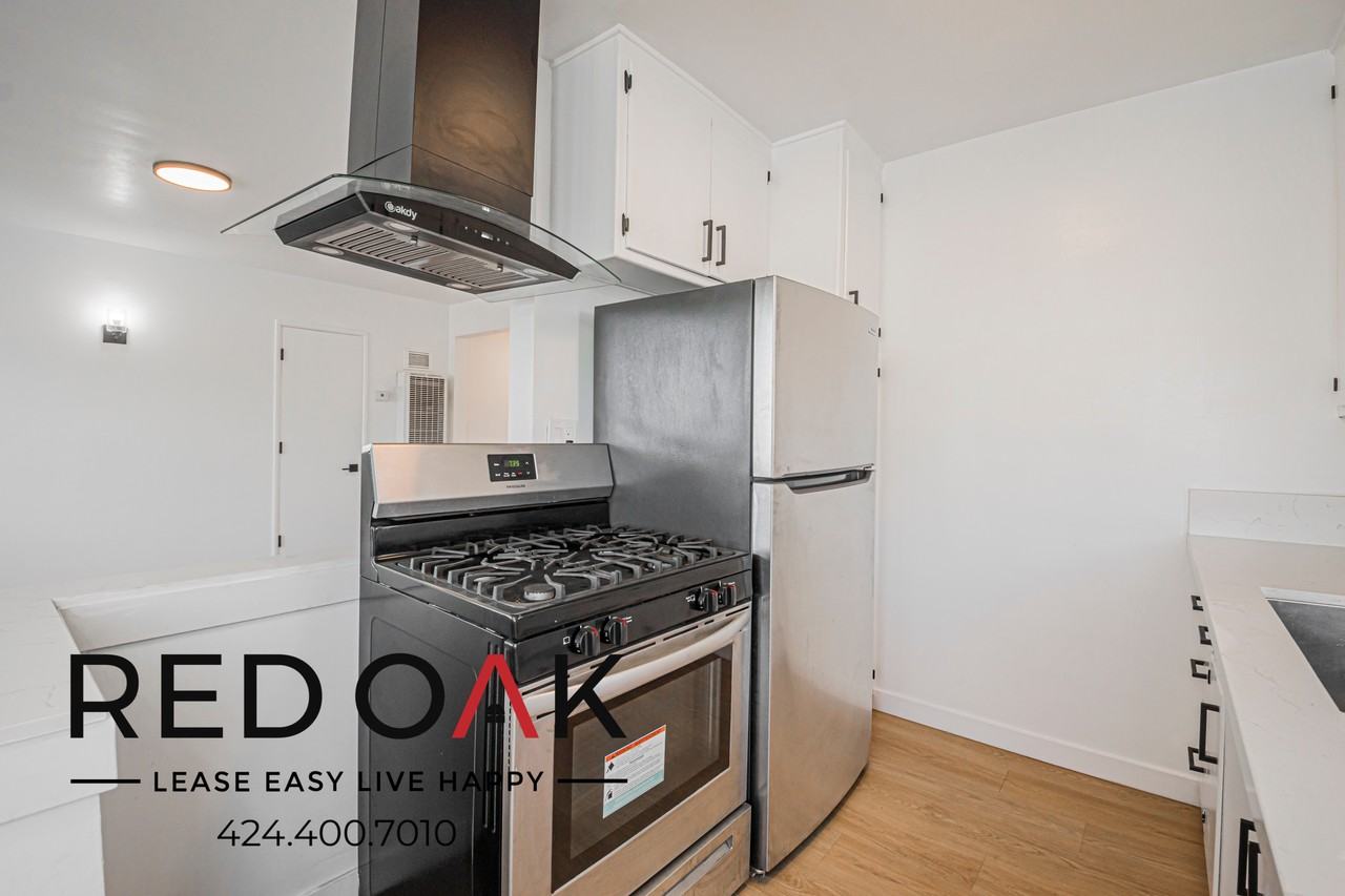 6315 Cherry Ave #4 - Photo 7 of 17