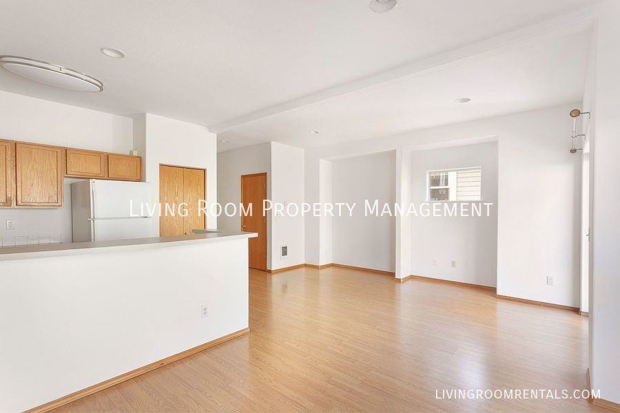 3715 Ne Grand Ave - Photo 3 of 17