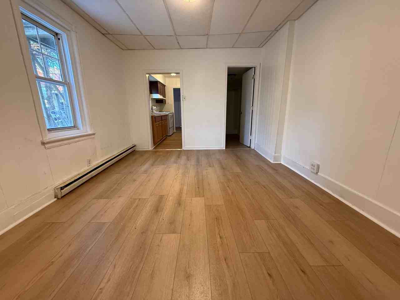 115 N 5th Ave - Photo 3 of 7