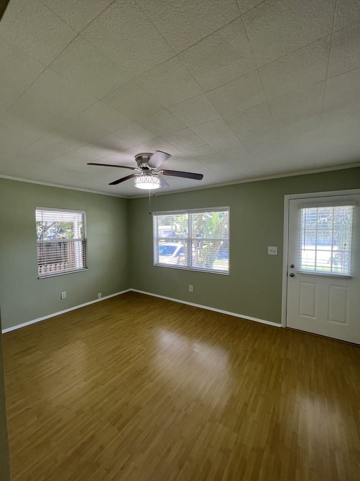 5321 Newton Ave S #NA - Photo 5 of 24