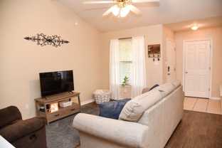 3813 Oldenburg Ln - Photo 1 of 1