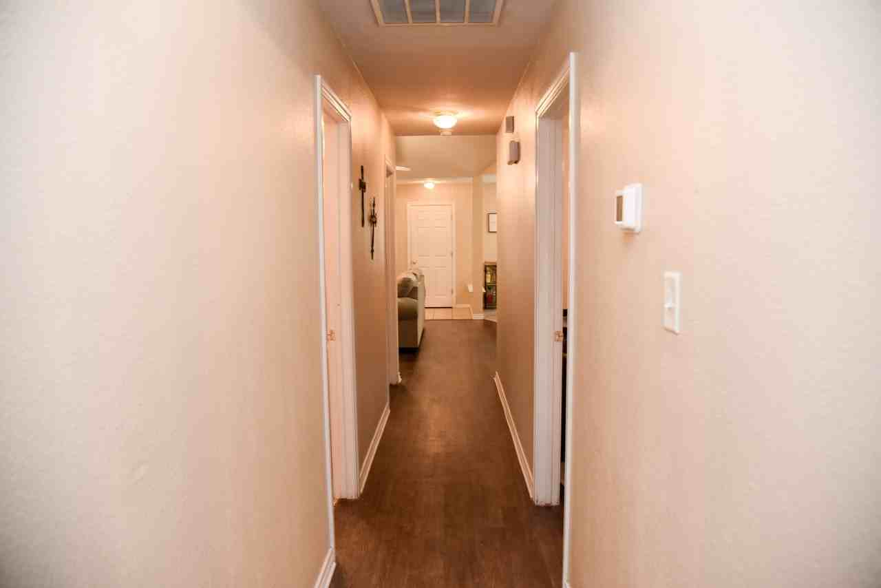 3813 Oldenburg Ln - Photo 7 of 22