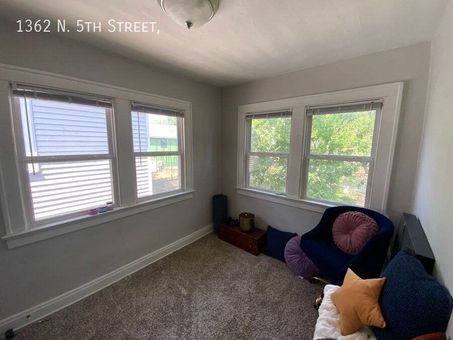 1362 N 5th St - Photo 6 of 10