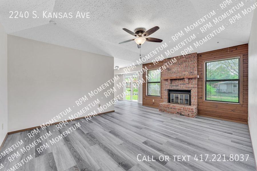 2240 S Kansas Ave - Photo 6 of 30